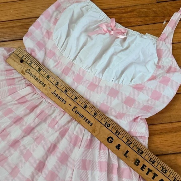 NWT Sweet Society Pink gingham halter dress with bow detail - Picture 5 of 7